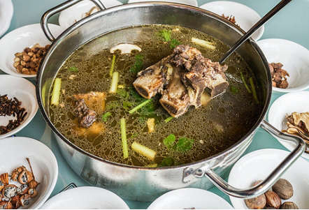 盡膳口福跷脚牛肉火锅(科华北路店)